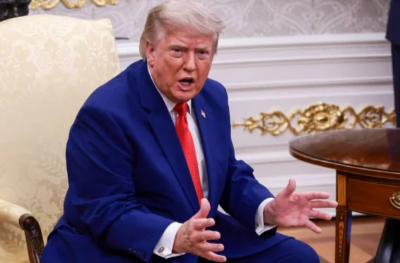 الرئيس الأمريكي دونالد ترامب