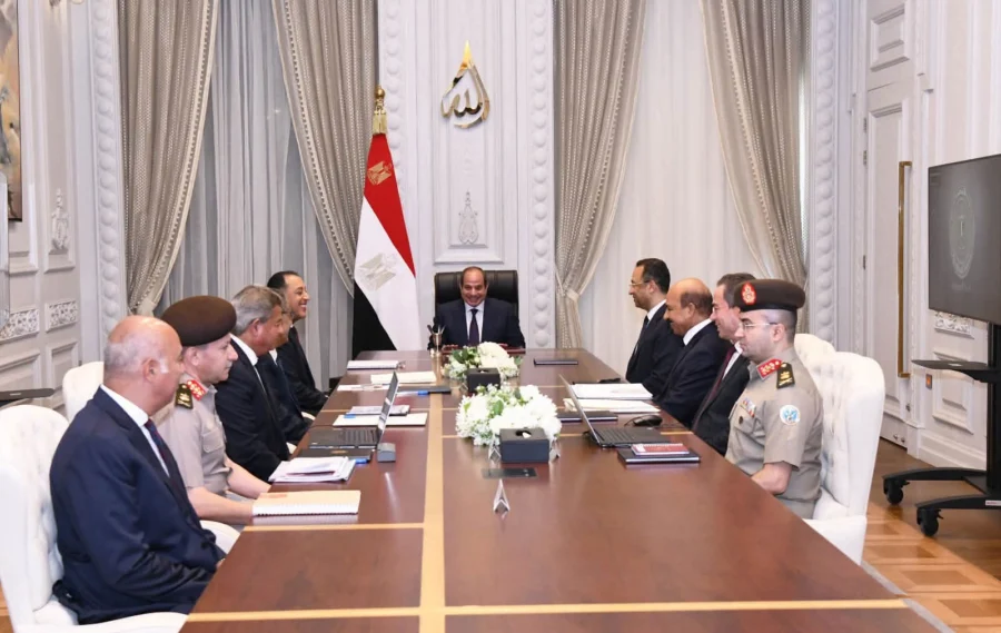اجتماع الرئيس عبد الفتاح السيسي مع وزير الإعلام