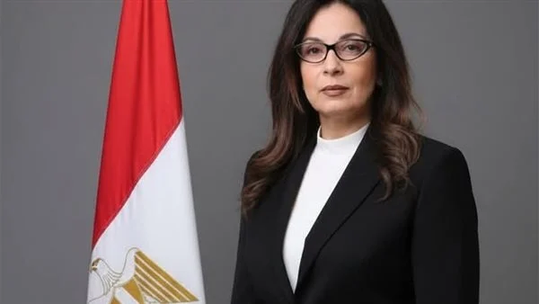 وزيرة الثقافة تتقدم باستقالتها