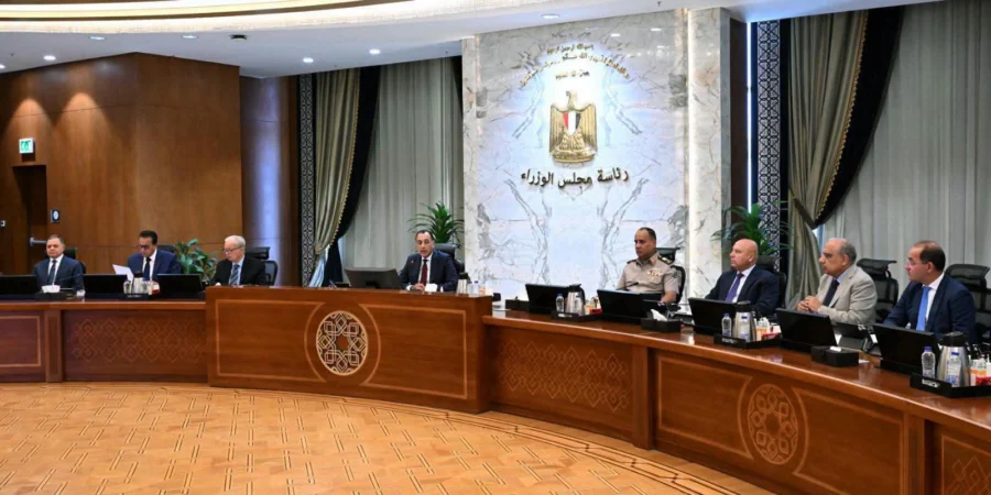 مجلس الوزراء