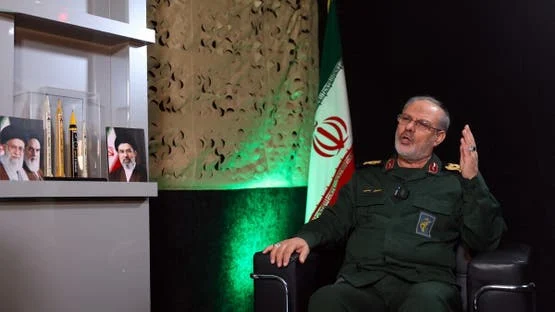 الحرس الثوري يرفض التواصل المباشر